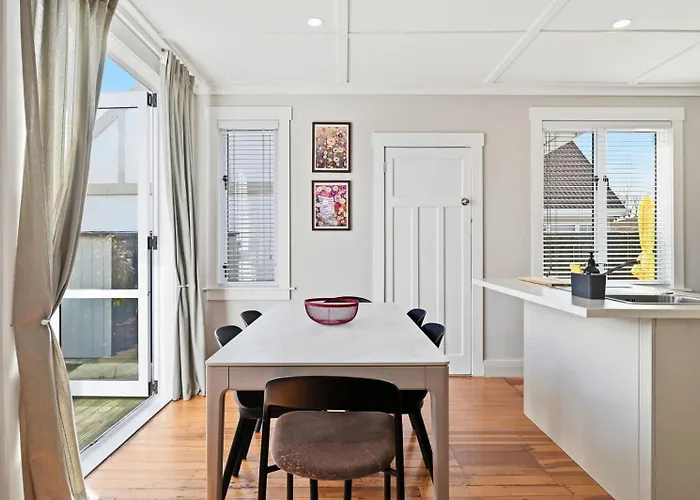 Maison Millie - Pet-friendly Sleeps 4